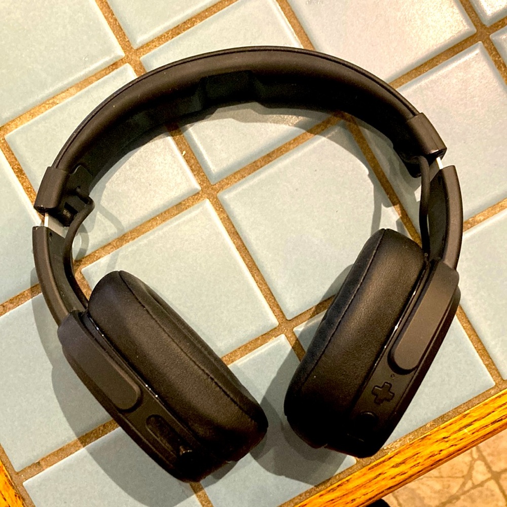 Skullcandy Crushers